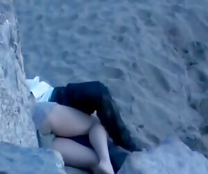 Abanoz milf gider arap anal sex için 2 musluklar