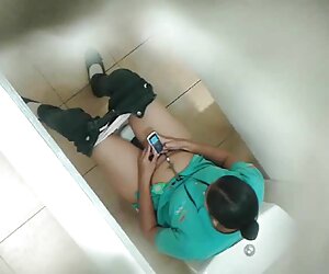 Tamamen yabancılarla arap lezbiyen porno olmayı seviyorum