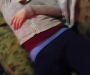 Kadınlar genç video seks arap kölelere hükmediyor