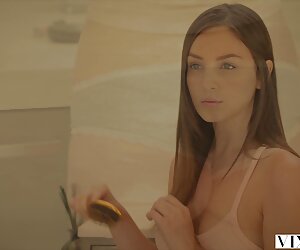 Katrina Jade arap sex porno Ramada ile röportaj